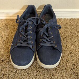 Navy Kuru Roam Court Sneakers